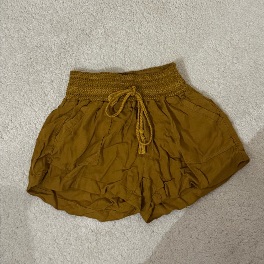 Mustard Shorts